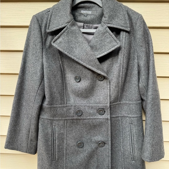 Kenneth Cole Women's Gray Wool Peacoat Sz 12 double breasted Fall/Winter Coat - Picture 2 of 16